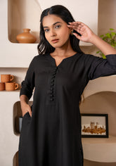 Black Notched Neck with Button loops highlights Straight Fit Kurta Set