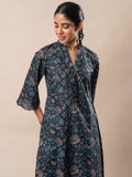 Black Floral Jaal Printed Pure Cotton Straight Kurti