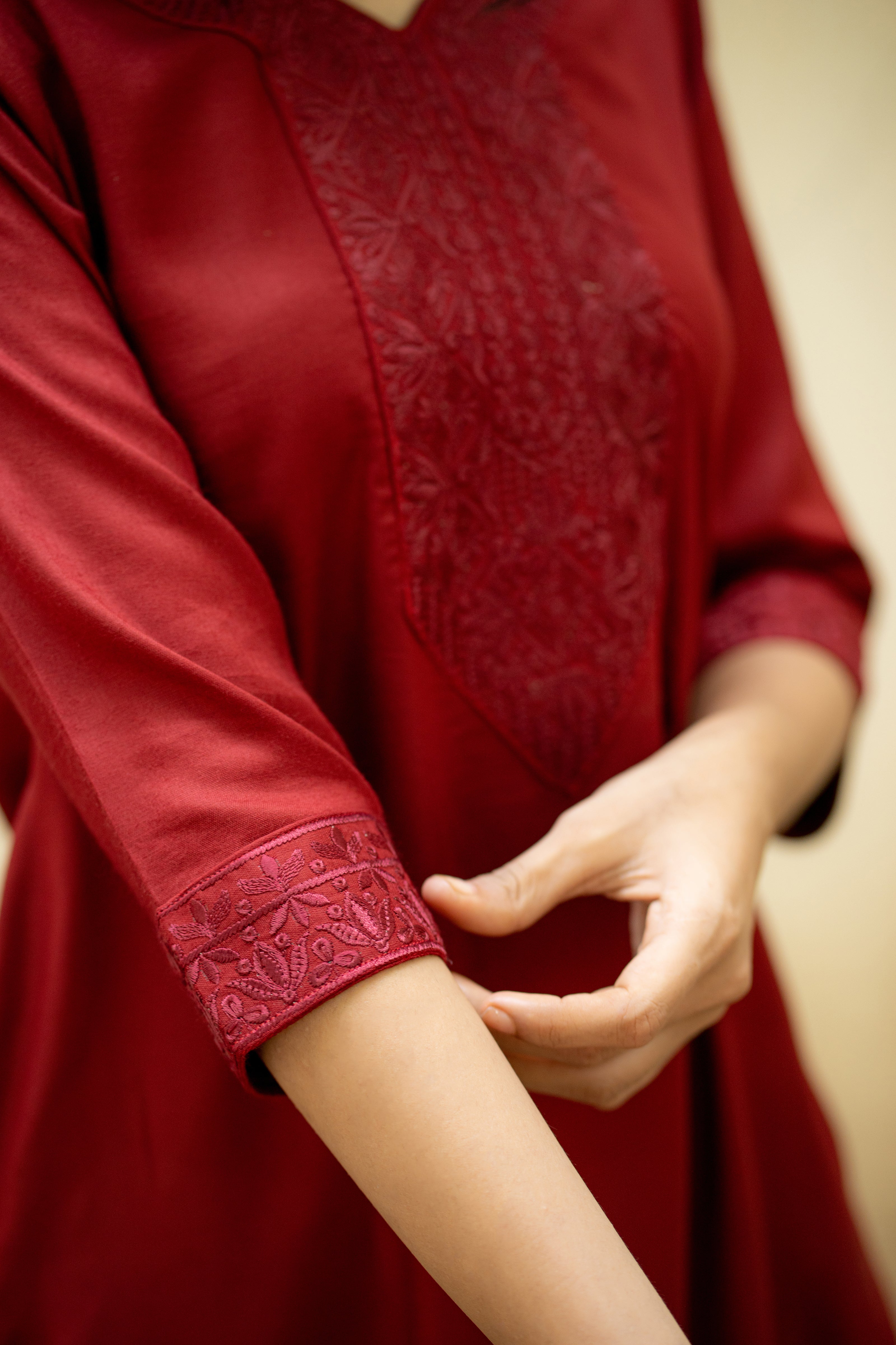 Maroon Straight Kurta with Tone Embroidered Neckline and Sleeve