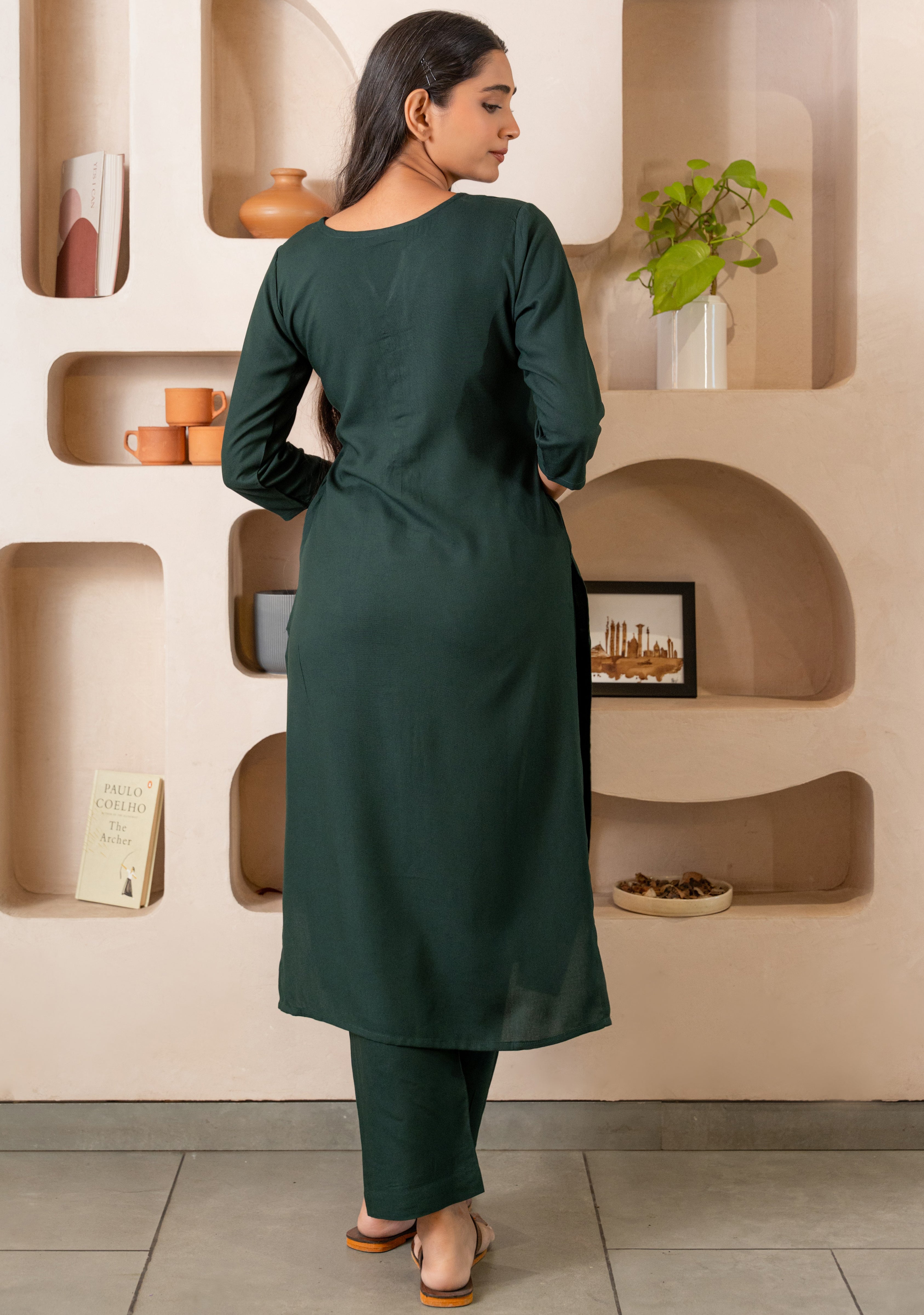 Green Notched Neck with Button Loops Straight Kurta