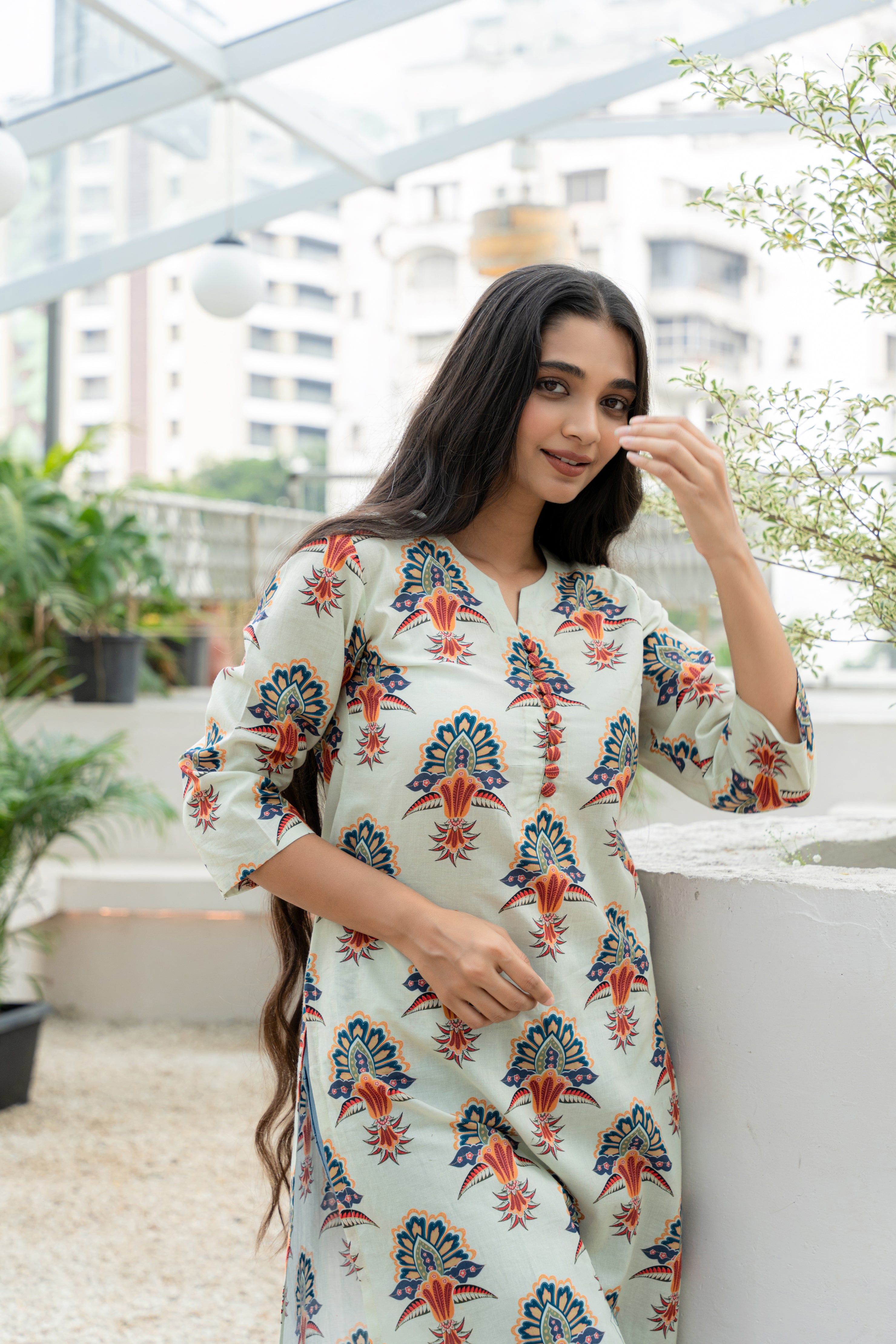 Off White Printed Floral Buti Notched Neck Kurti