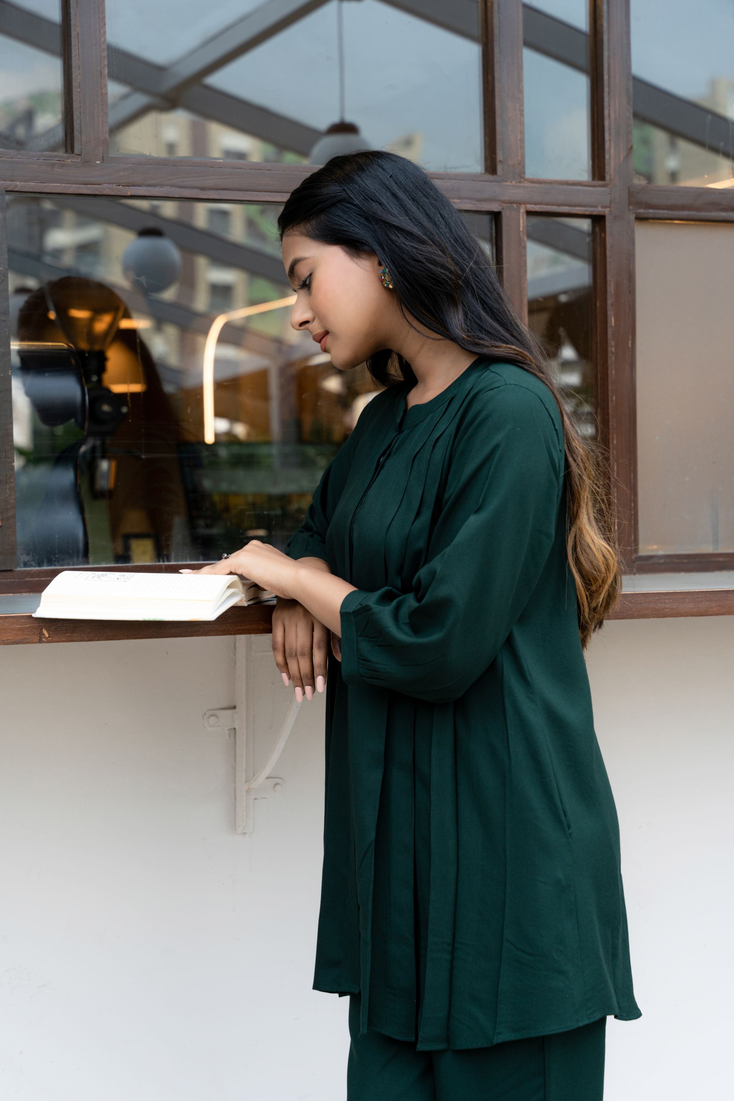 Green Pleated Band Collar Flared Shirt