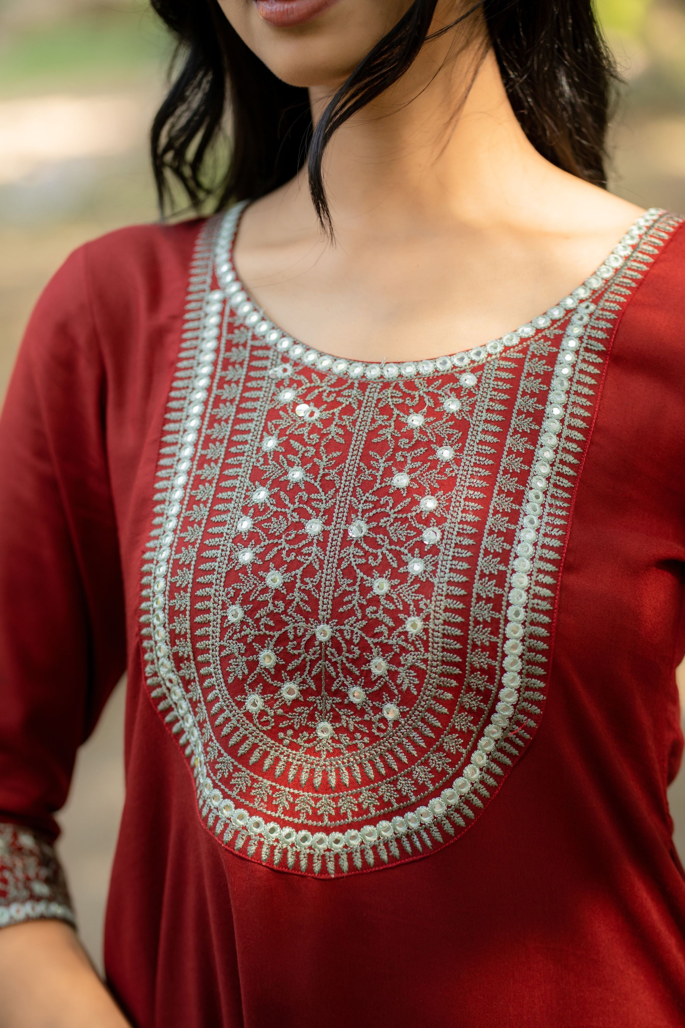 Maroon Straight Kurta with Mirror and Thread Embroidered Neckline and Sleeve