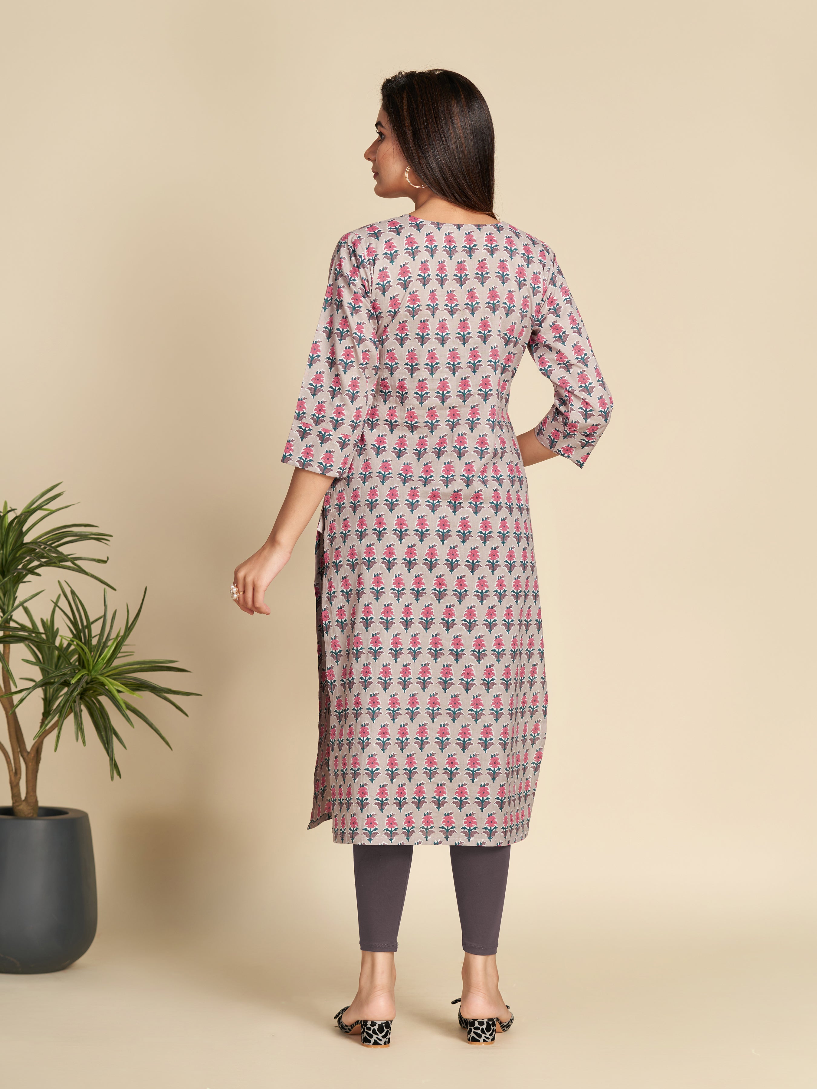 Grey BlockPrinted Floral Notched Neck Pure Cotton StraightKurta