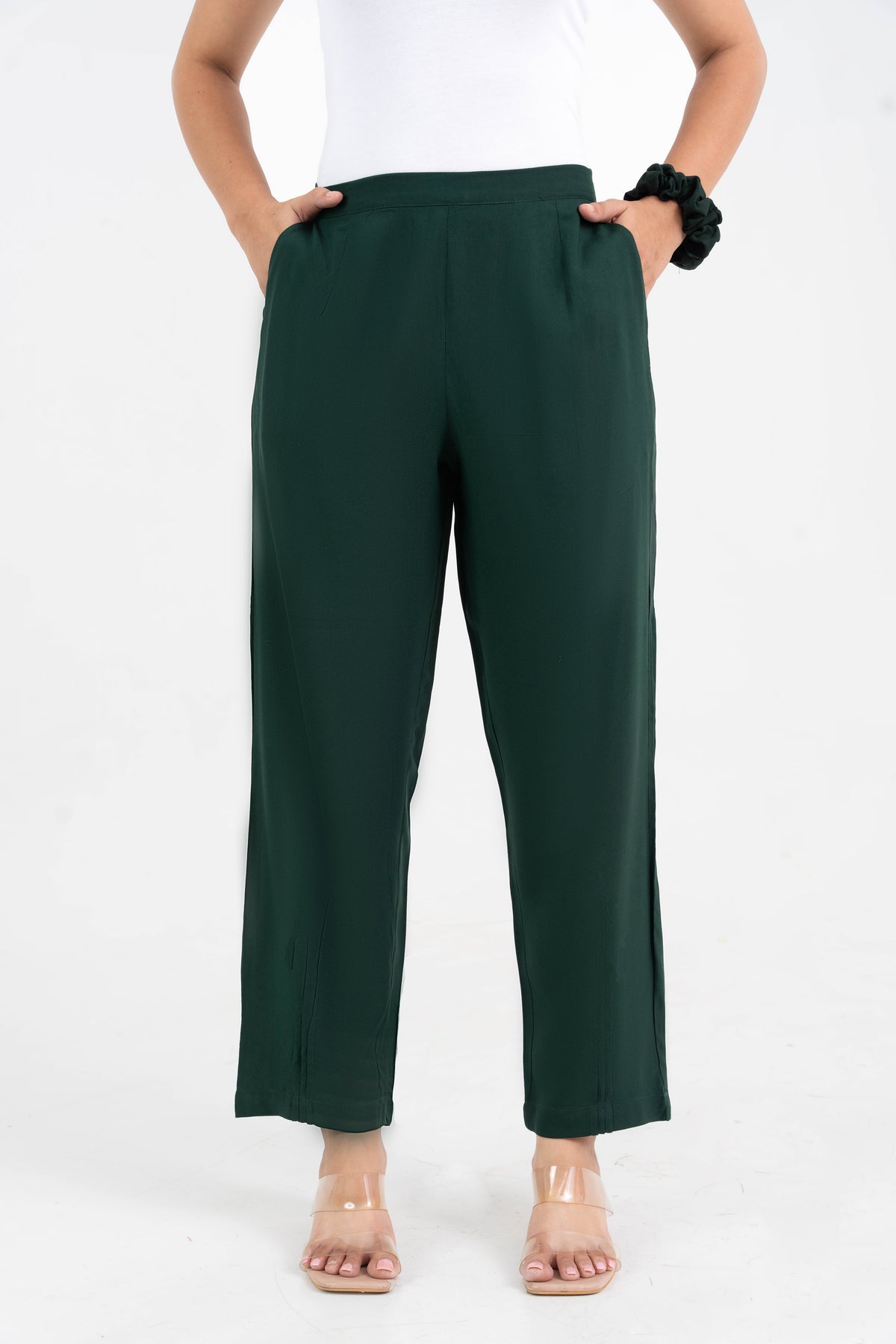 Green Solid Viscose Pant with Pleated bottom