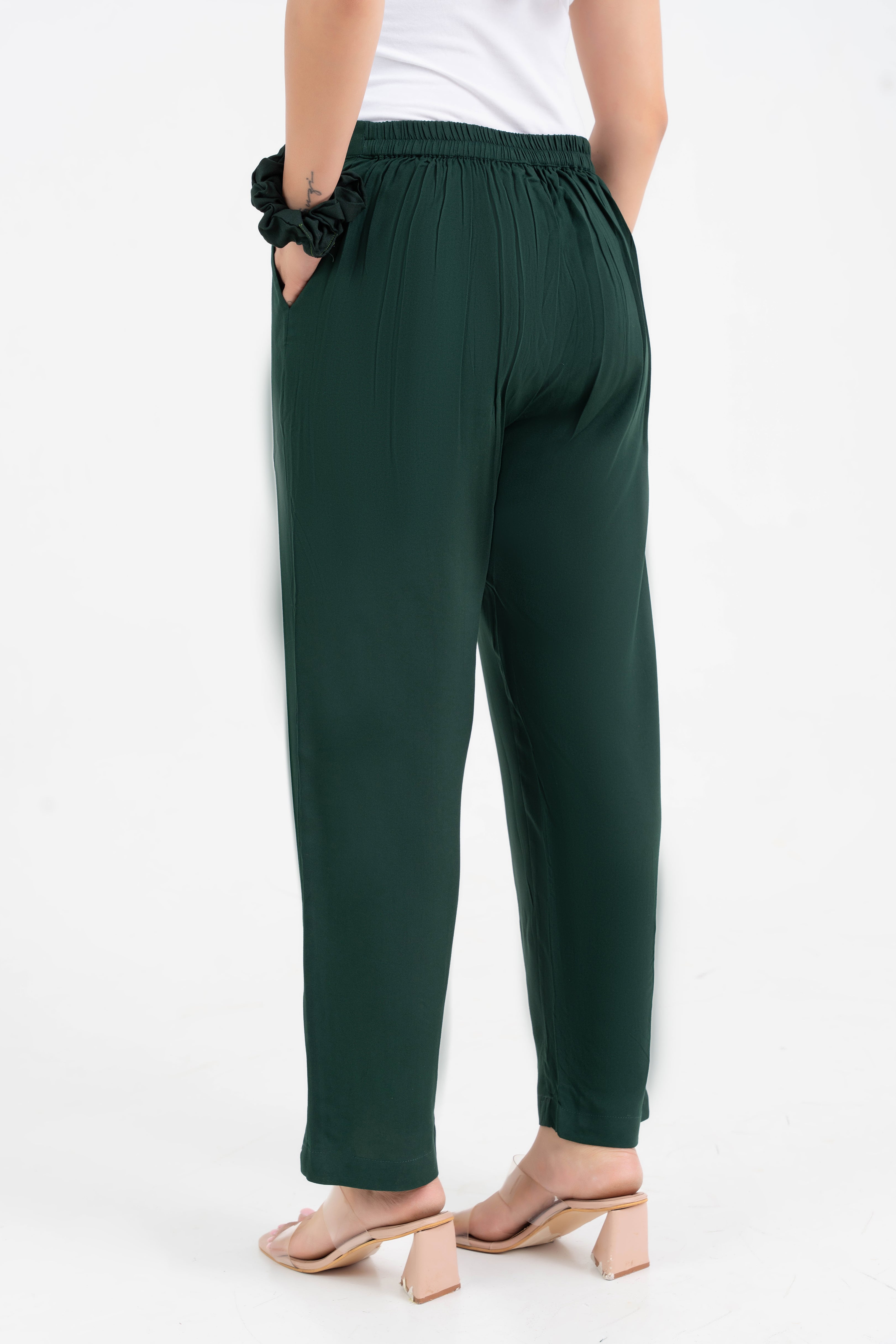 Green Solid Viscose Pant with Pleated bottom