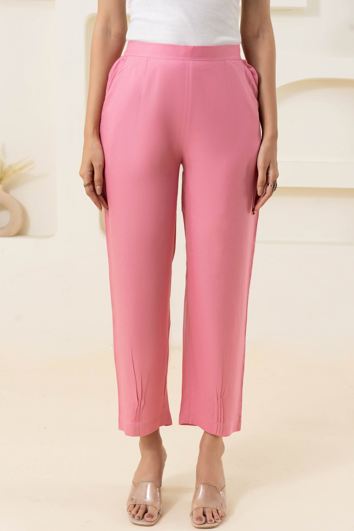 Pink Solid Viscose Pant with Pleated Bottom