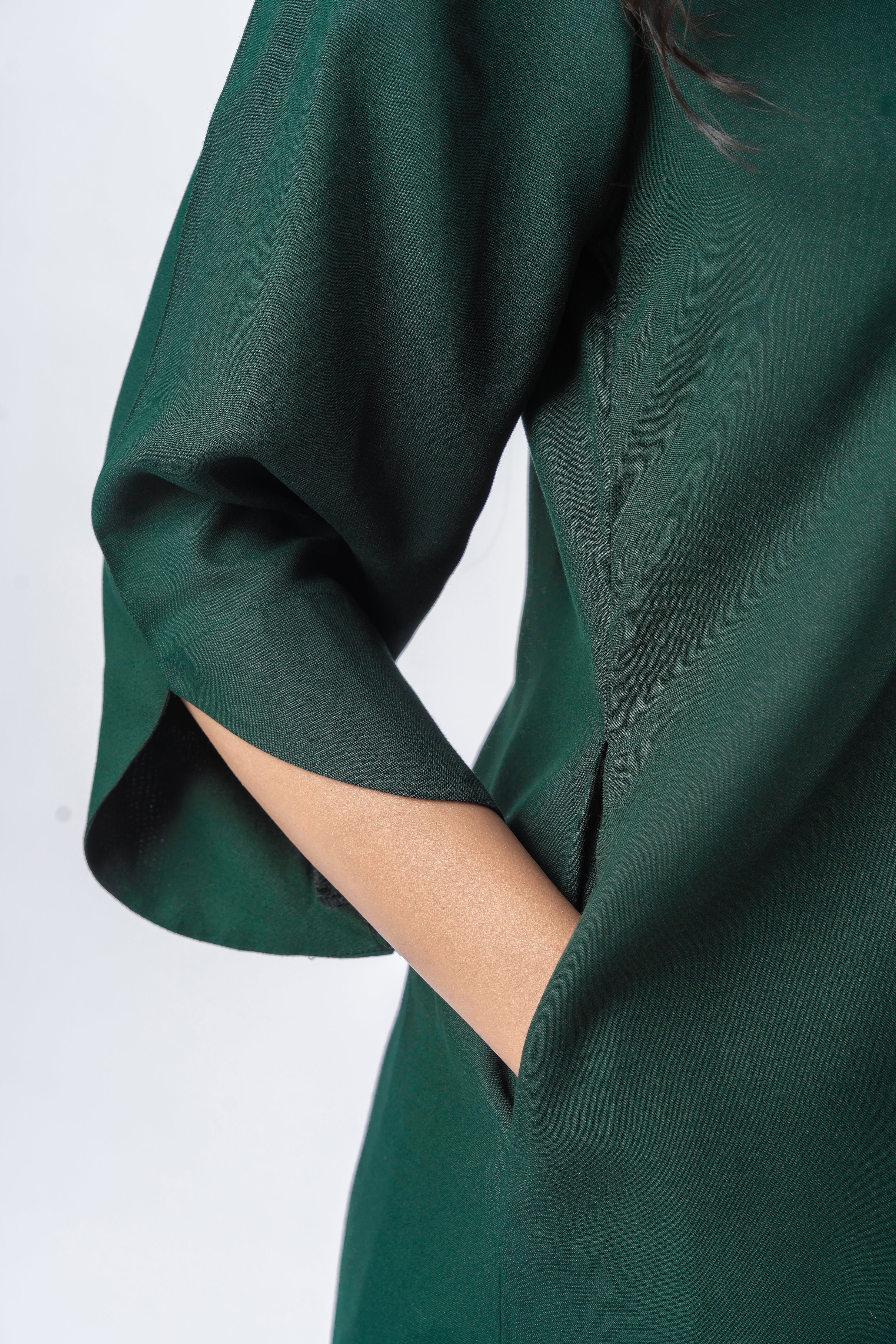 Green Shawl Collar Shirt with Curved Sleeves